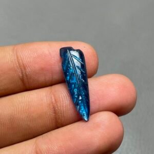 Blue Kyanite Leaf Carving - Image 1